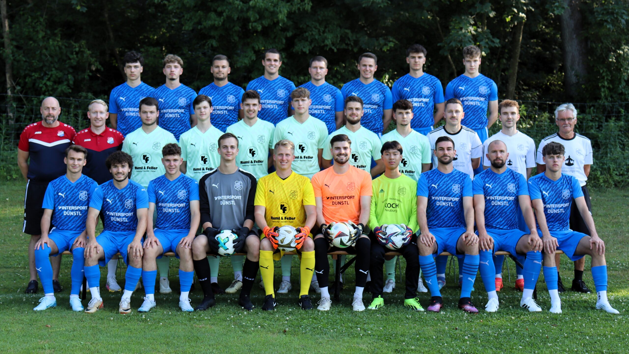 Fußballmannschaft in Tor